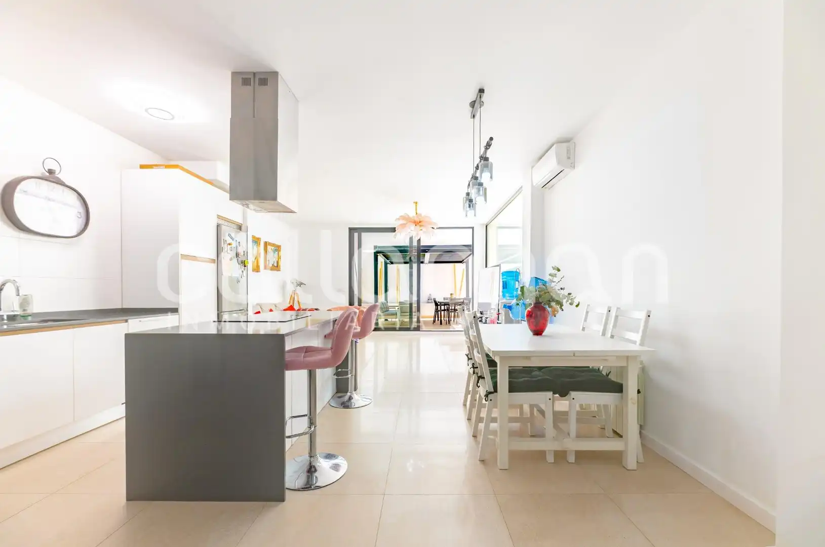 Cuina de Planta baixa en venda en Valencia amb Aire condicionat, Calefacció i Jardí privat