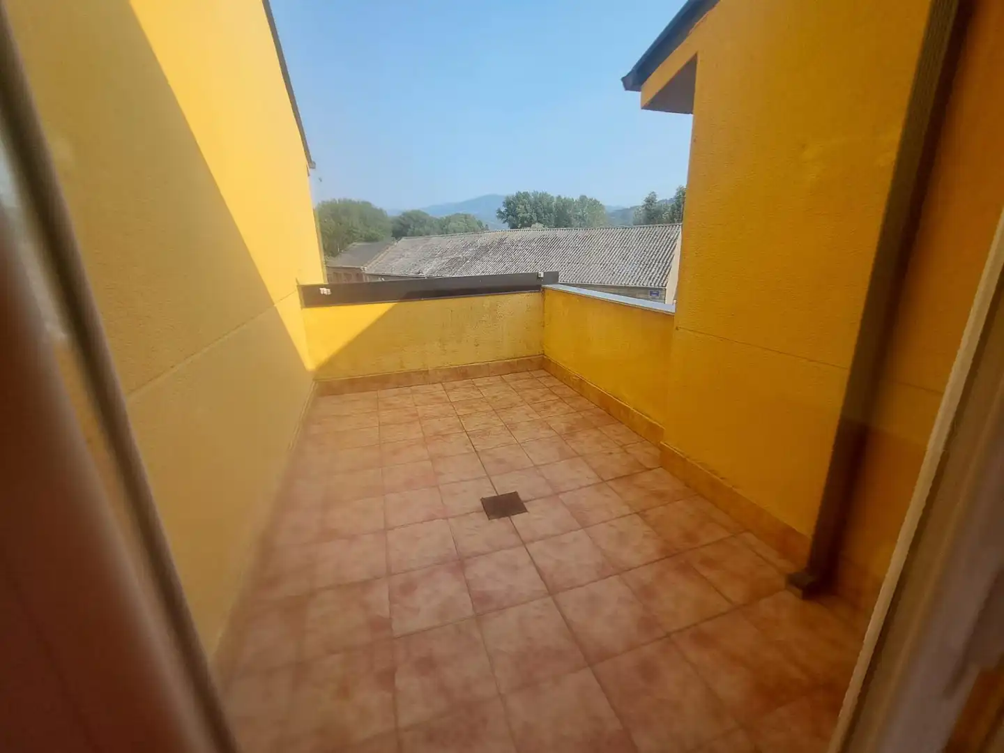 Terraza de Casa adosada en venta en Bembibre con Calefacción, Terraza y Balcón