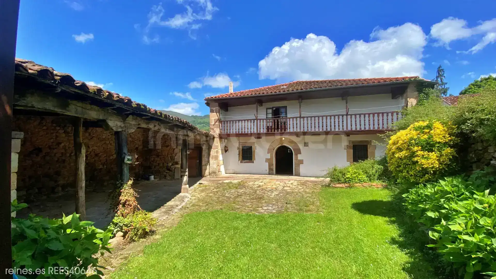 Vista exterior de Casa o chalet en venta en Anievas