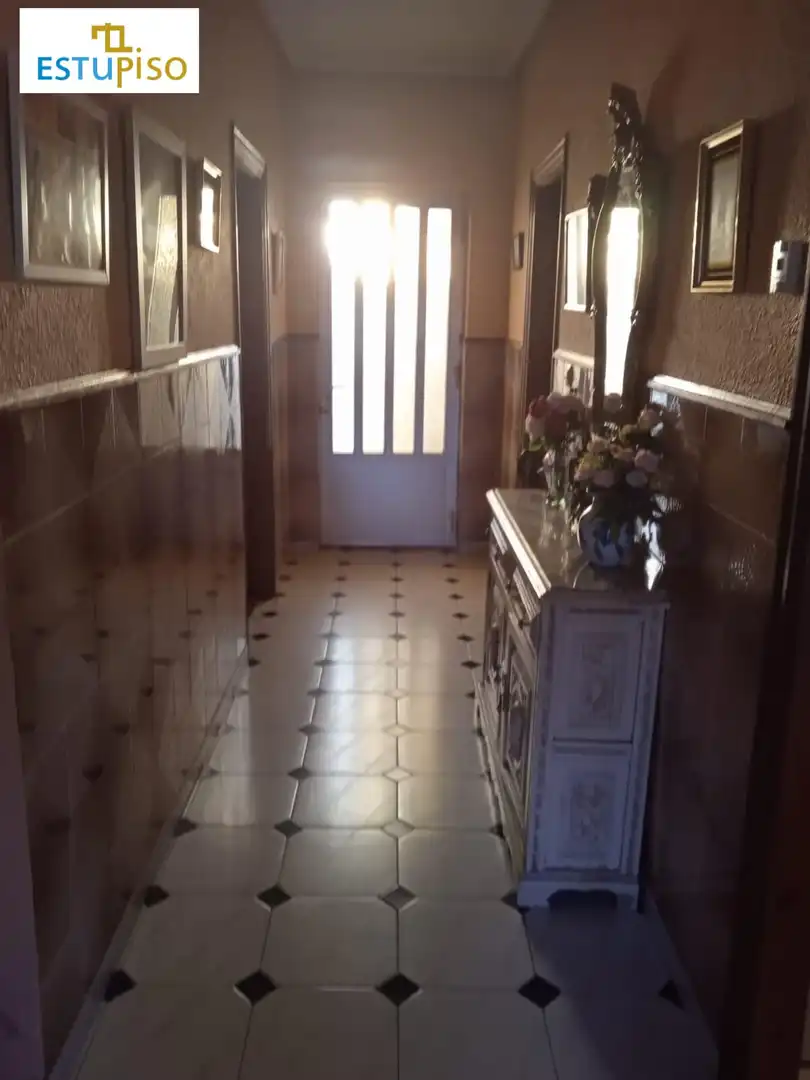 Country homes for sale in Luyego  with Heating and Furnished