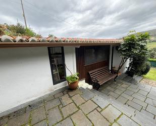 Vista exterior de Casa o xalet en venda en Ferrol amb Piscina