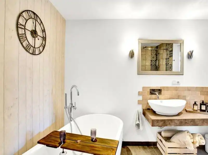 Bany de Casa o xalet de lloguer en Marbella amb Aire condicionat, Jardí privat i Terrassa