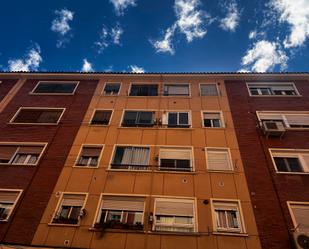 Exterior view of Flat for sale in  Zaragoza Capital  with Balcony