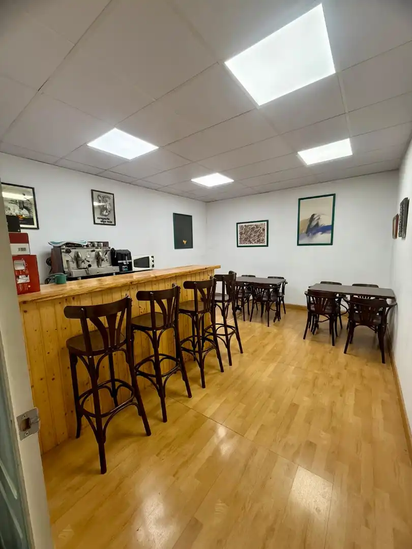 Nave industrial de alquiler en Valle de Elorz / Elortzibar con Calefacción y Alarma
