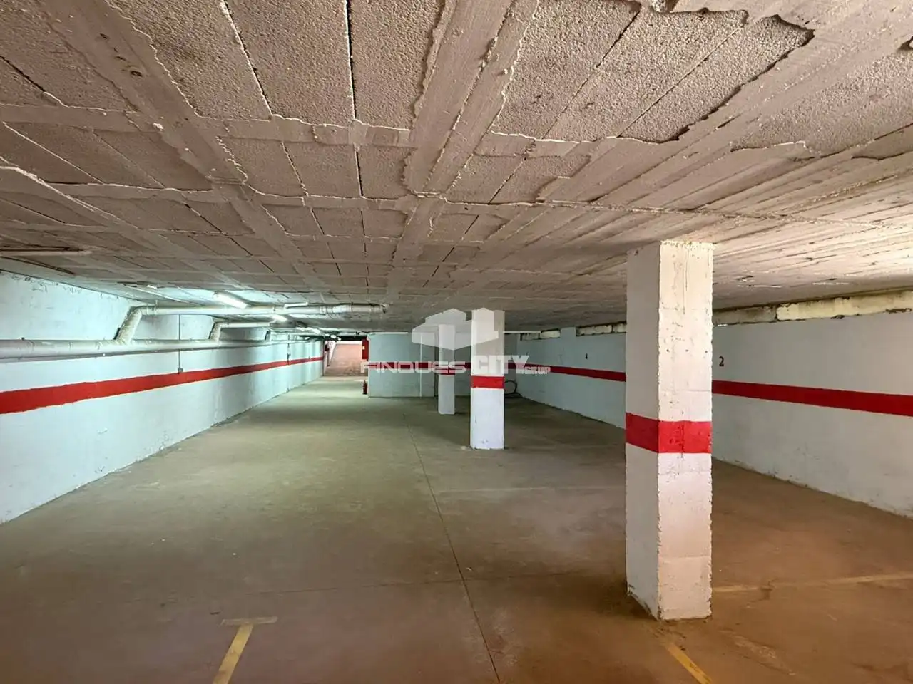 Local comercial de lloguer a Calle Llevant 4, imagen 2