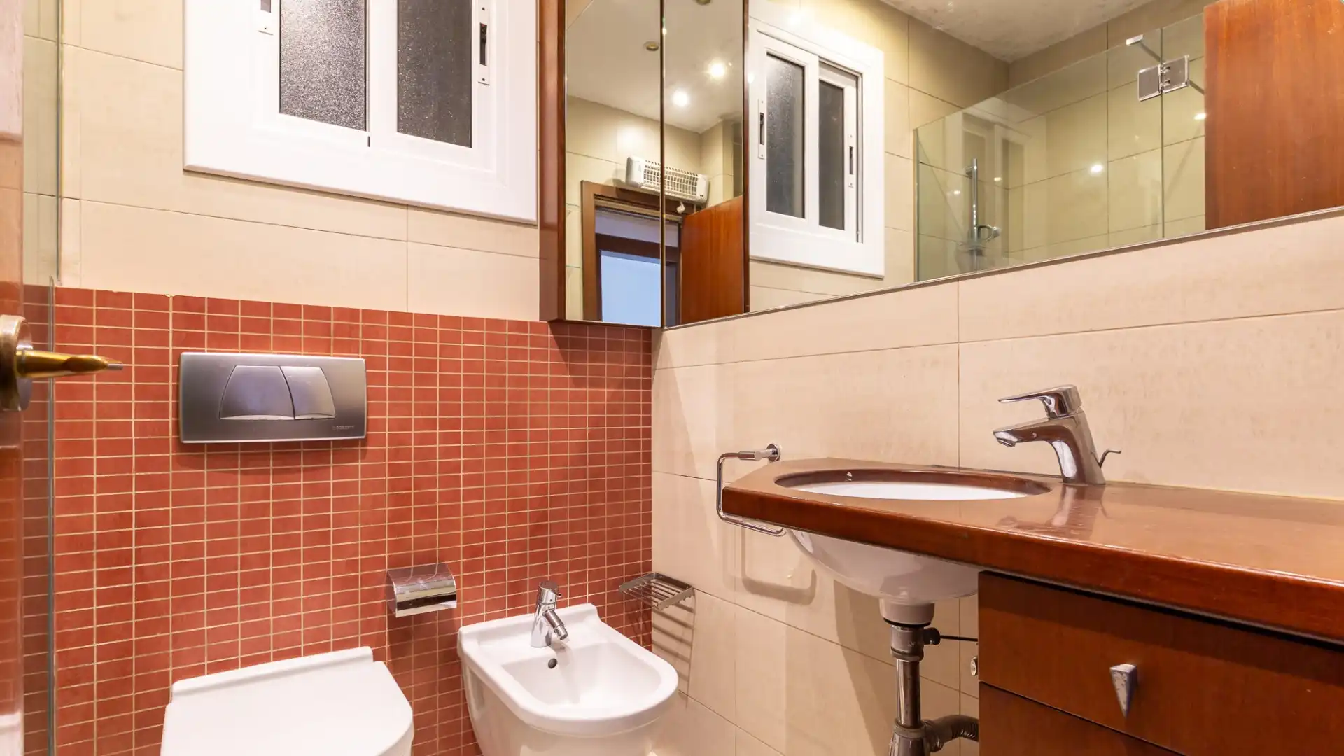 Flat for sale in CASTILLEJOS, El Baix Guinardó, Horta - Guinardó