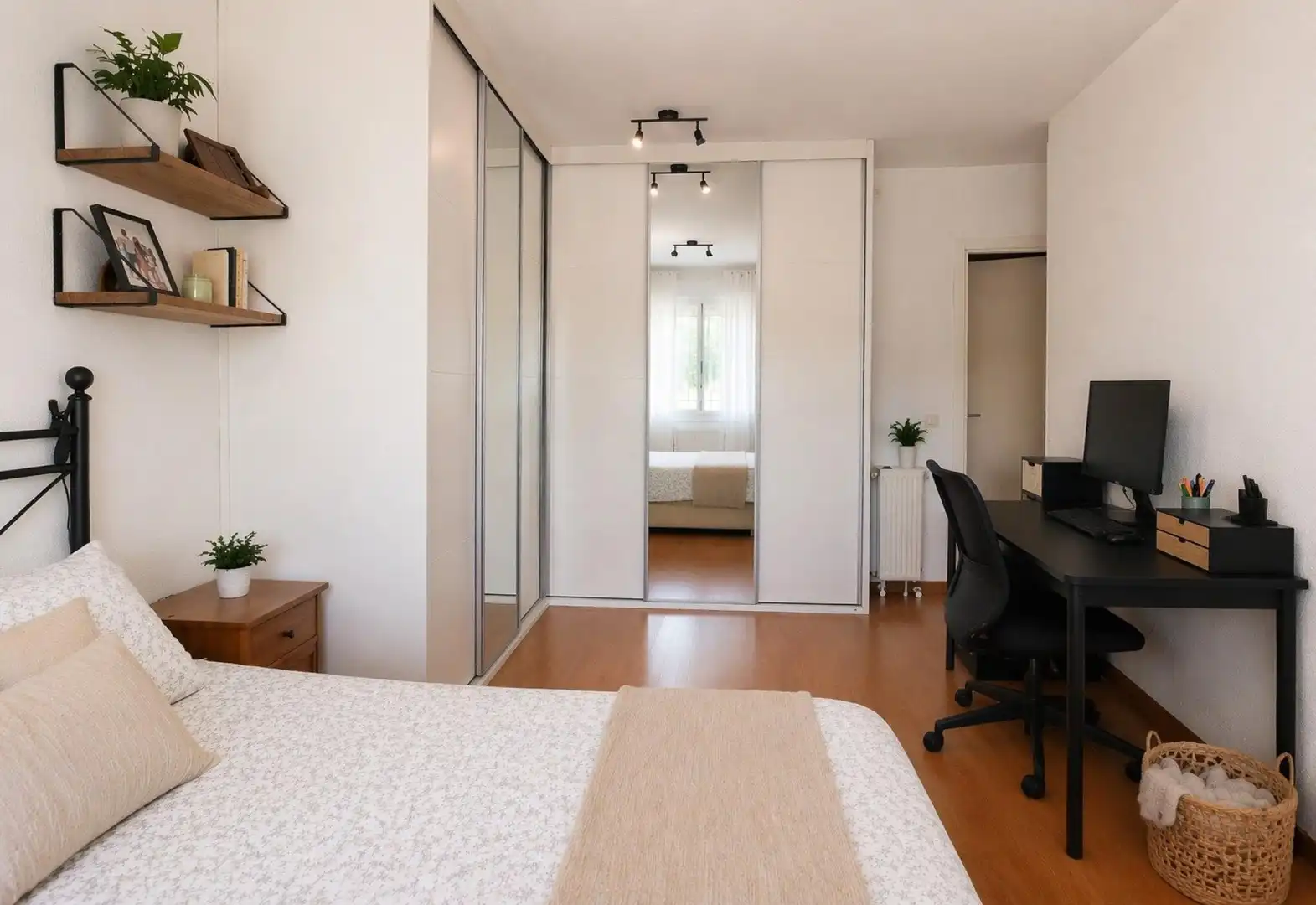 Habitación de Piso en venta en Las Rozas de Madrid con Calefacción, Terraza y Piscina comunitaria
