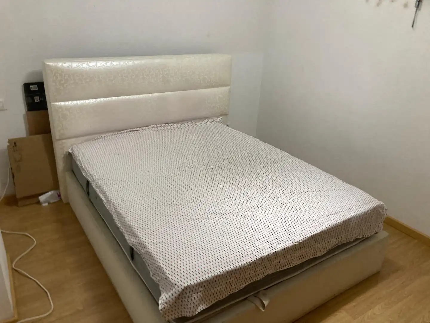Schlafzimmer von Erdgeschoss zum Verkauf in Burguillos de Toledo mit Klimaanlage, Heizung und Parkett