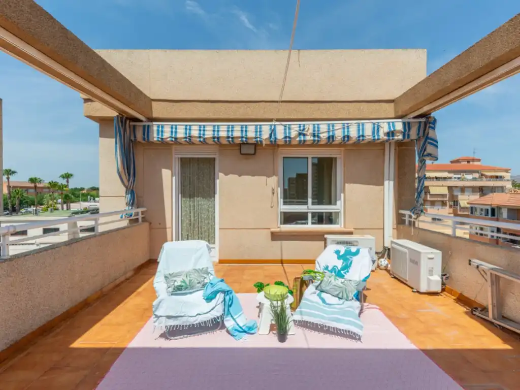 Terraza de Ático en venta en El Campello con Aire acondicionado, Terraza y Amueblado