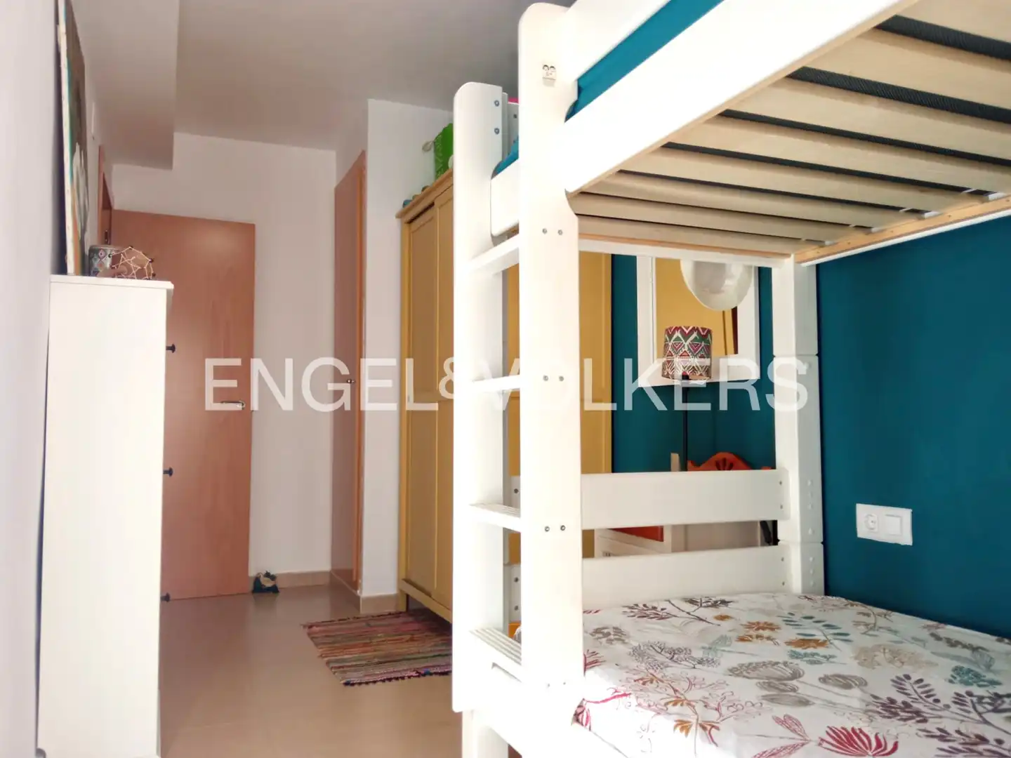 Schlafzimmer von Wohnung zur Miete in Sot de Chera mit Klimaanlage, Heizung und Möbliert