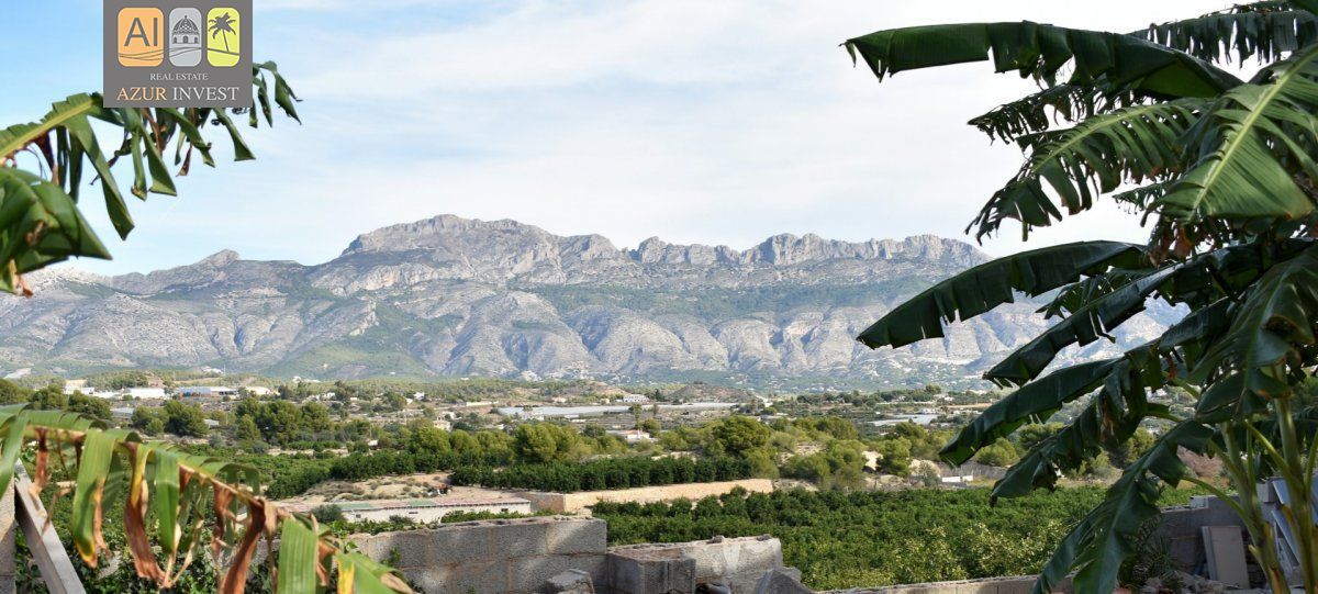 Vista exterior de Finca rústica en venda en L'Alfàs del Pi amb Jardí privat i Terrassa