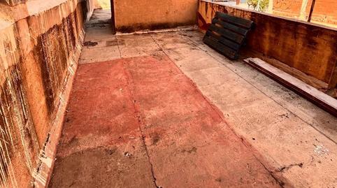 Foto 2 de Casa adosada en venda a La Bordeta, Barcelona