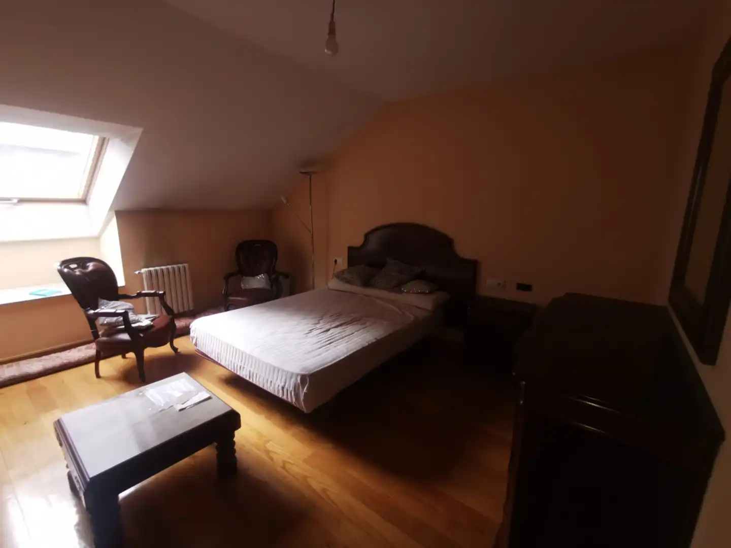 Habitación de Dúplex en venta en Ourense Capital  con Calefacción, Parquet y Horno