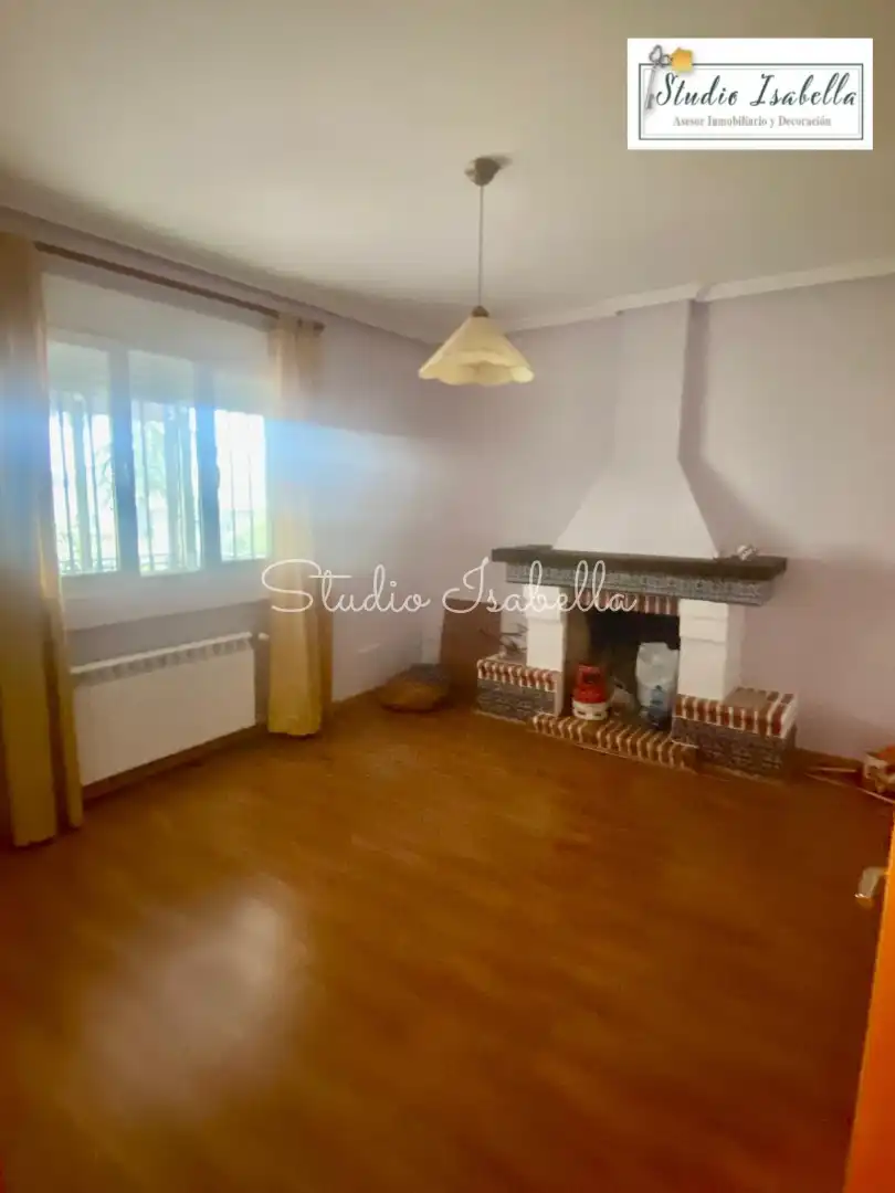 Dormitori de Casa o xalet en venda en Nambroca amb Aire condicionat, Calefacció i Jardí privat