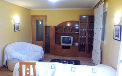 Bedroom of Apartment for sale in Valverde de la Virgen