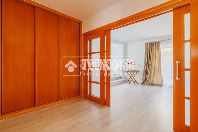 Casa adosada en Venta en C. Somiedo en Soto de Viñuelas