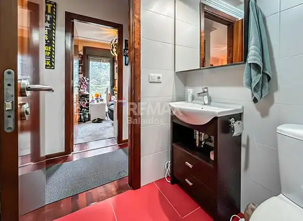 Piso en venta en Vigo  con Calefacción y Trastero