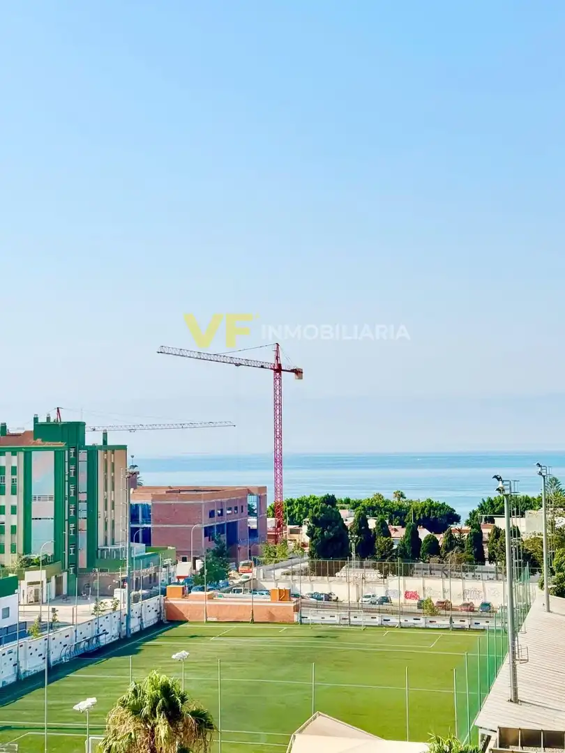 Vista exterior de Pis en venda en Málaga