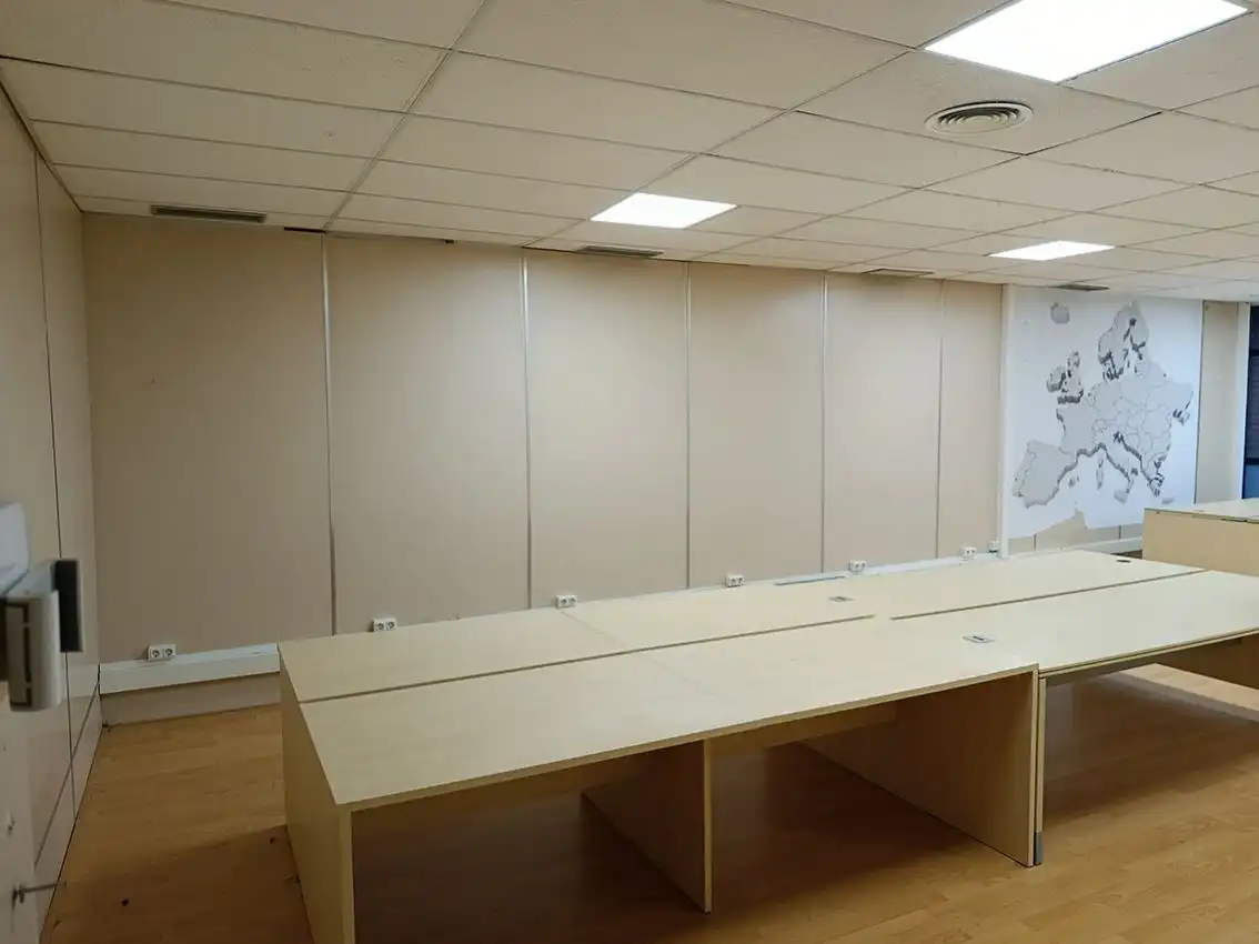 Büro zur Miete in Barcelona mit Klimaanlage und Heizung