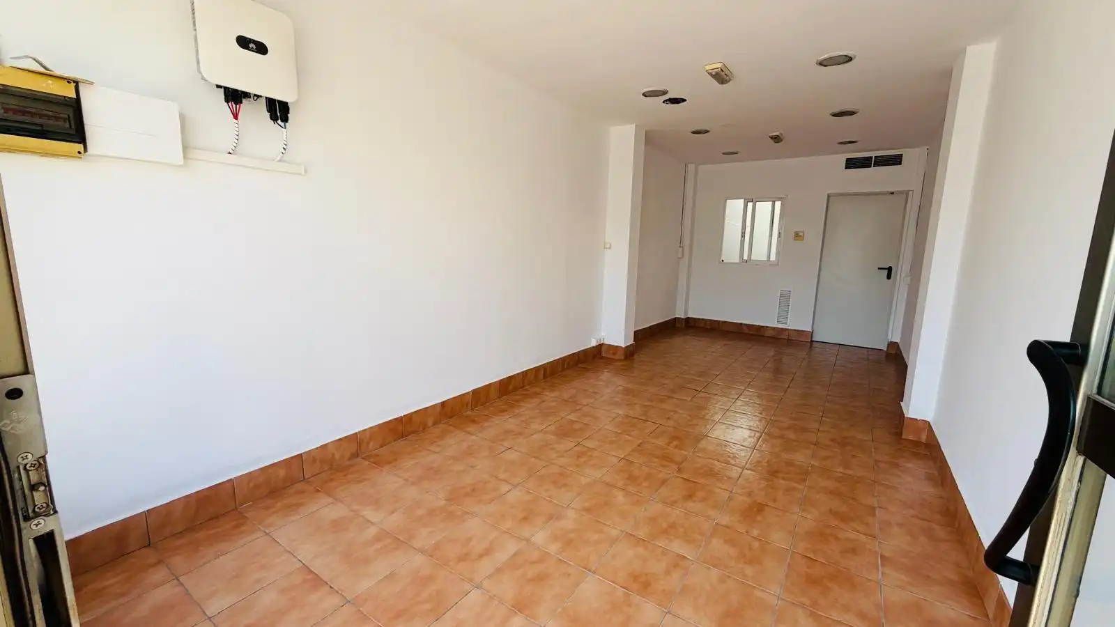 Gewerbefläche zur Miete in Calle Calle Nicolás Factor, imagen 3