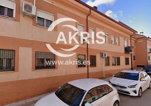 Piso en Venta en Calle Gaviota en El Viso de San Juan