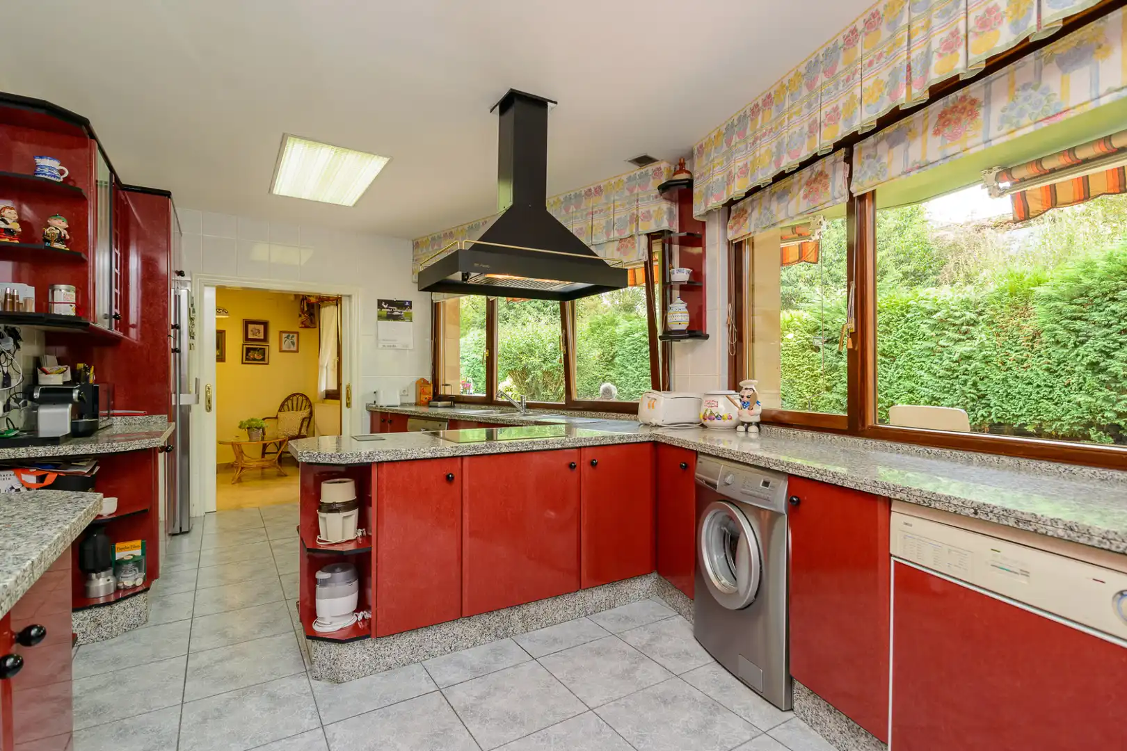 Cocina de Casa o chalet en venta en Oviedo  con Calefacción, Jardín privado y Parquet