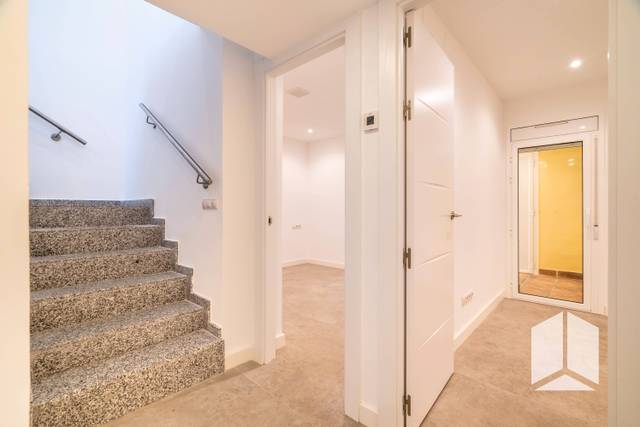 Casa-chalet en Venta en Centre