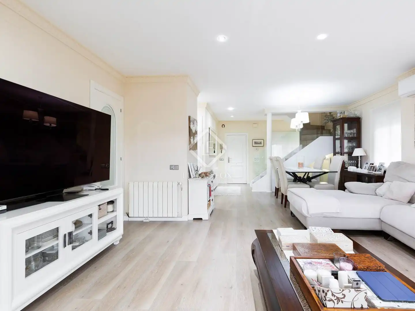 Detached house with terrace for sale in Montmar, imagen 12