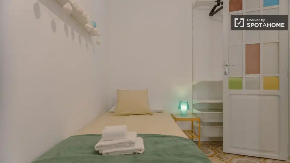 Flat with terrace to rent in L'Eixample, imagen 16