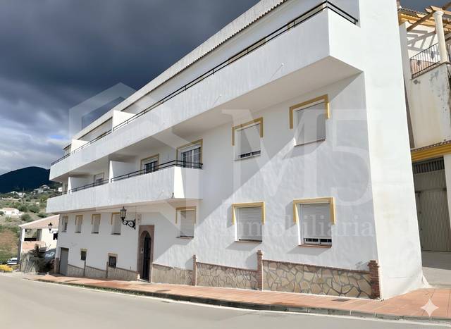 Planta baja en Venta en Alcaucín