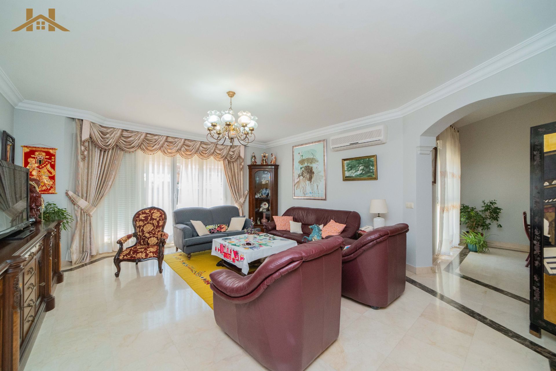 Sala de estar de Casa o chalet en venta en Villanueva de la Cañada con Aire acondicionado, Calefacción y Balcón
