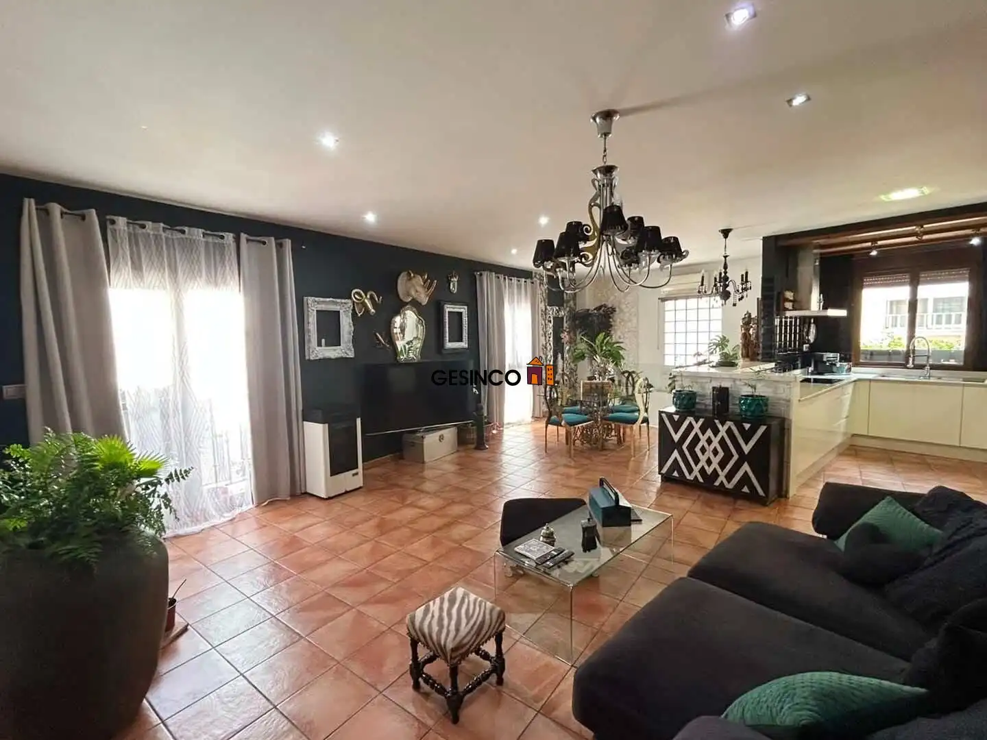 Sala d'estar de Casa o xalet en venda en El Genovés amb Aire condicionat i Traster