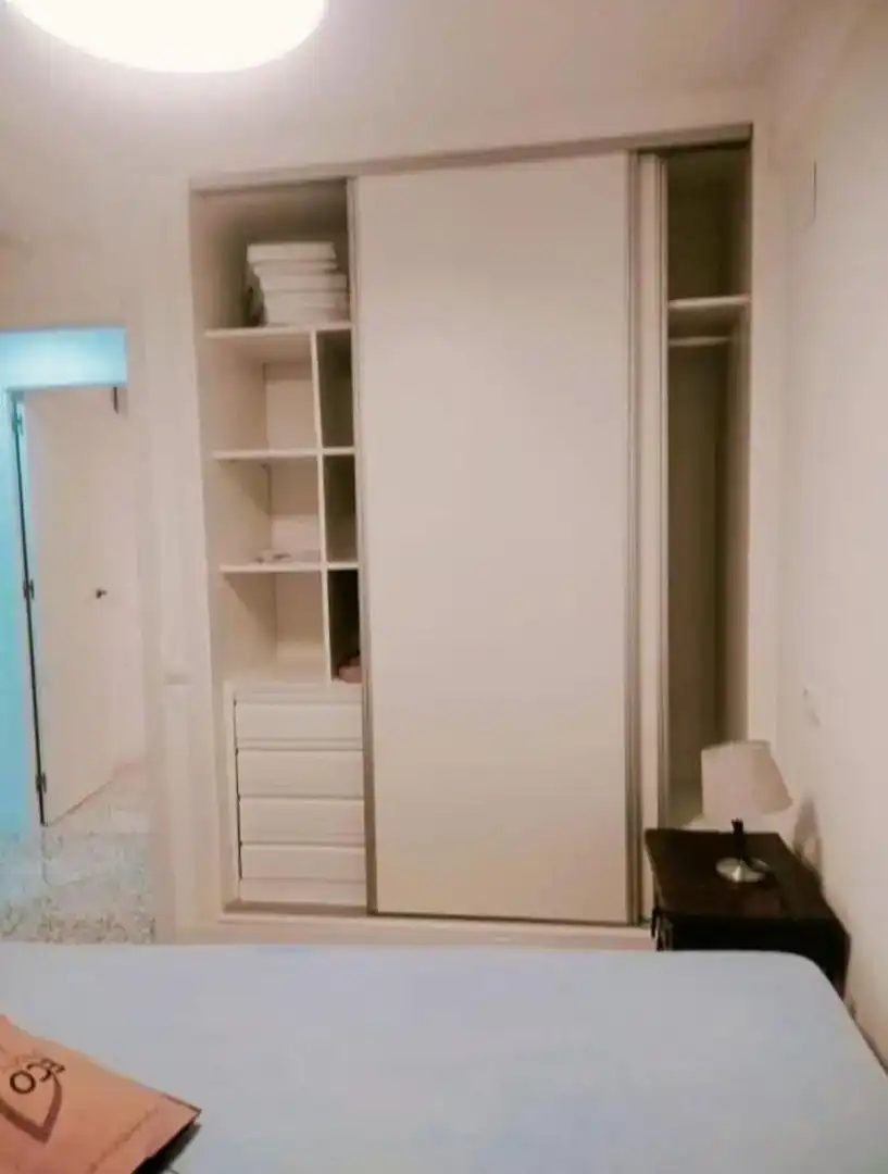 Schlafzimmer von Wohnungen zur Miete in Vélez-Málaga mit Klimaanlage, Schwimmbad und Balkon