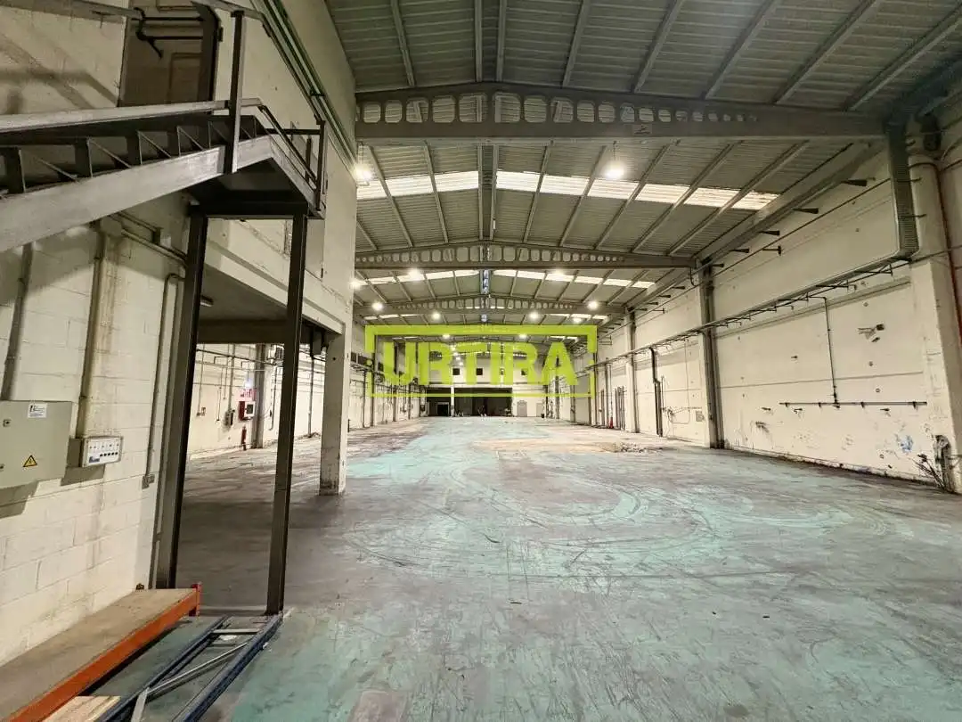 Nave industrial en venta en Errenteria