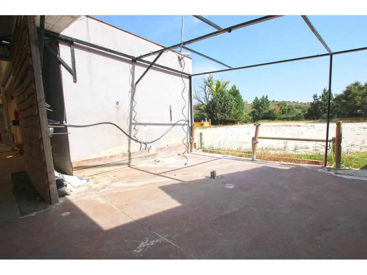 Terraza de Terreno en venta en Valdegrudas, Guadalajara