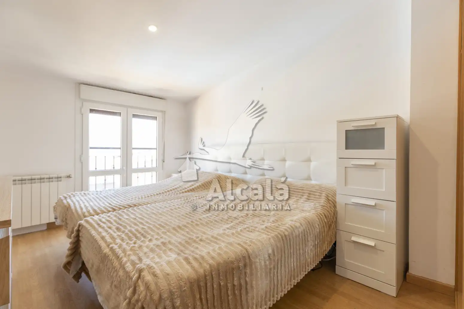 Schlafzimmer von Wohnung zum Verkauf in Camarma de Esteruelas mit Heizung, Balkon und Gemeinschaftspool