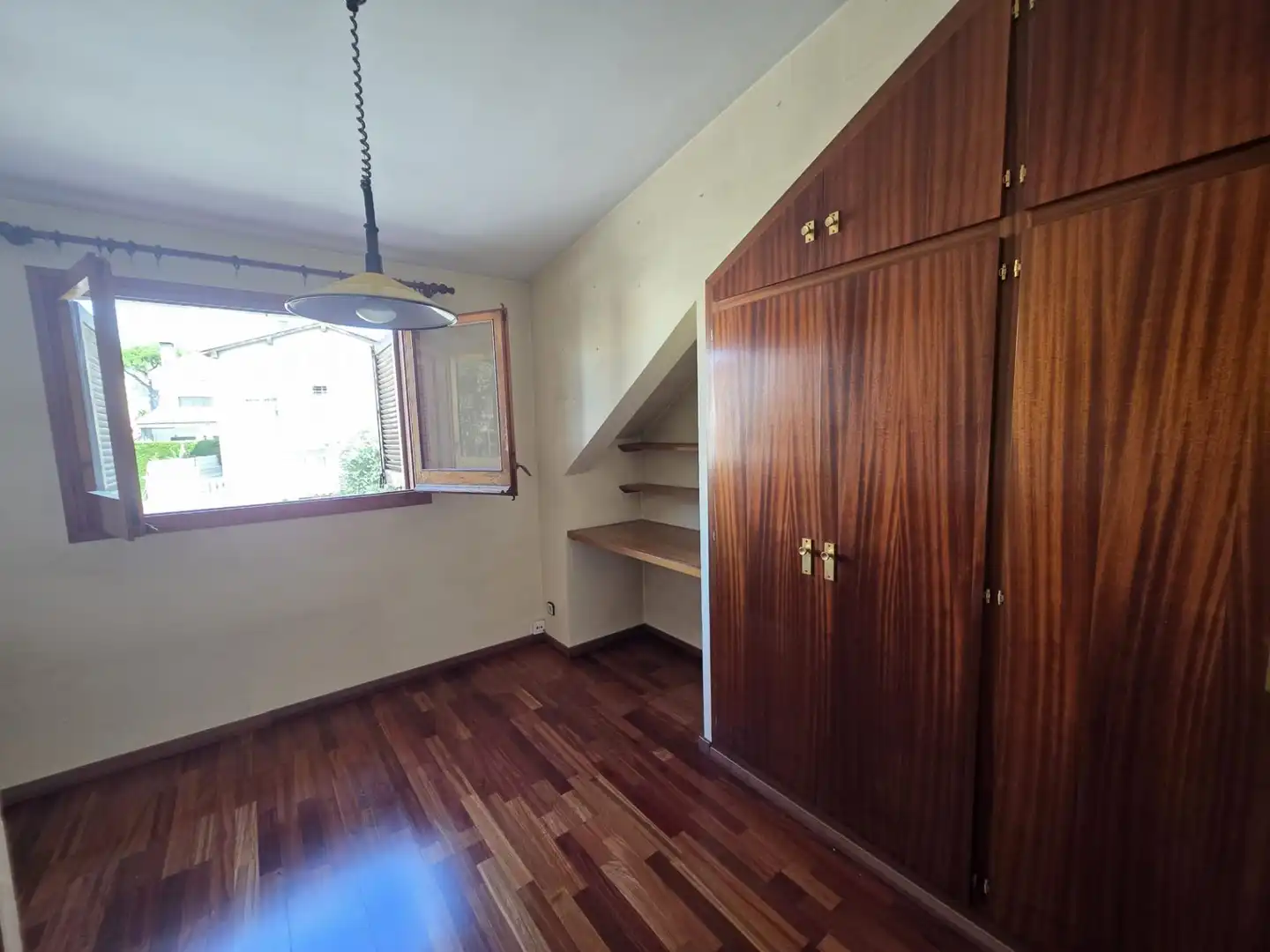 Dormitori de Casa adosada en venda en Premià de Mar amb Aire condicionat, Calefacció i Jardí privat