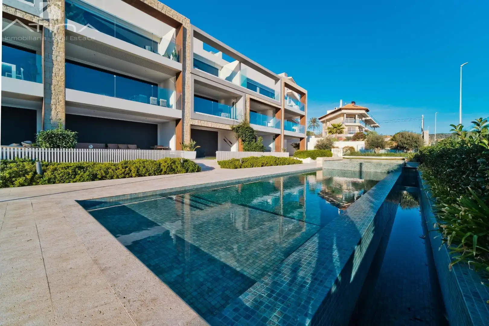 Piscina de Ático en venta en Jávea / Xàbia con Aire acondicionado, Calefacción y Jardín privado