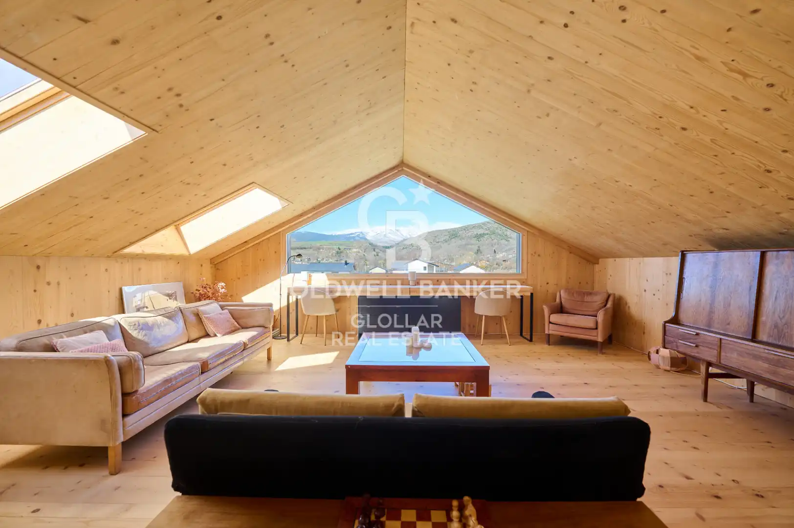 Sala de estar de Casa o chalet en venta en Ur con Calefacción, Jardín privado y Parquet