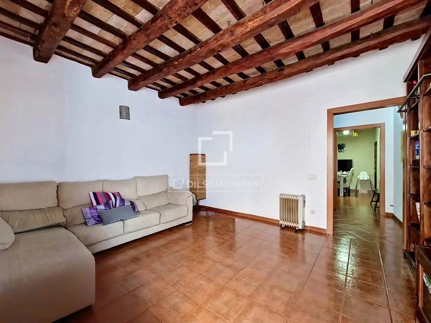 Sala d'estar de Casa o xalet en venda en Vilanova i la Geltrú amb Aire condicionat, Calefacció i Terrassa