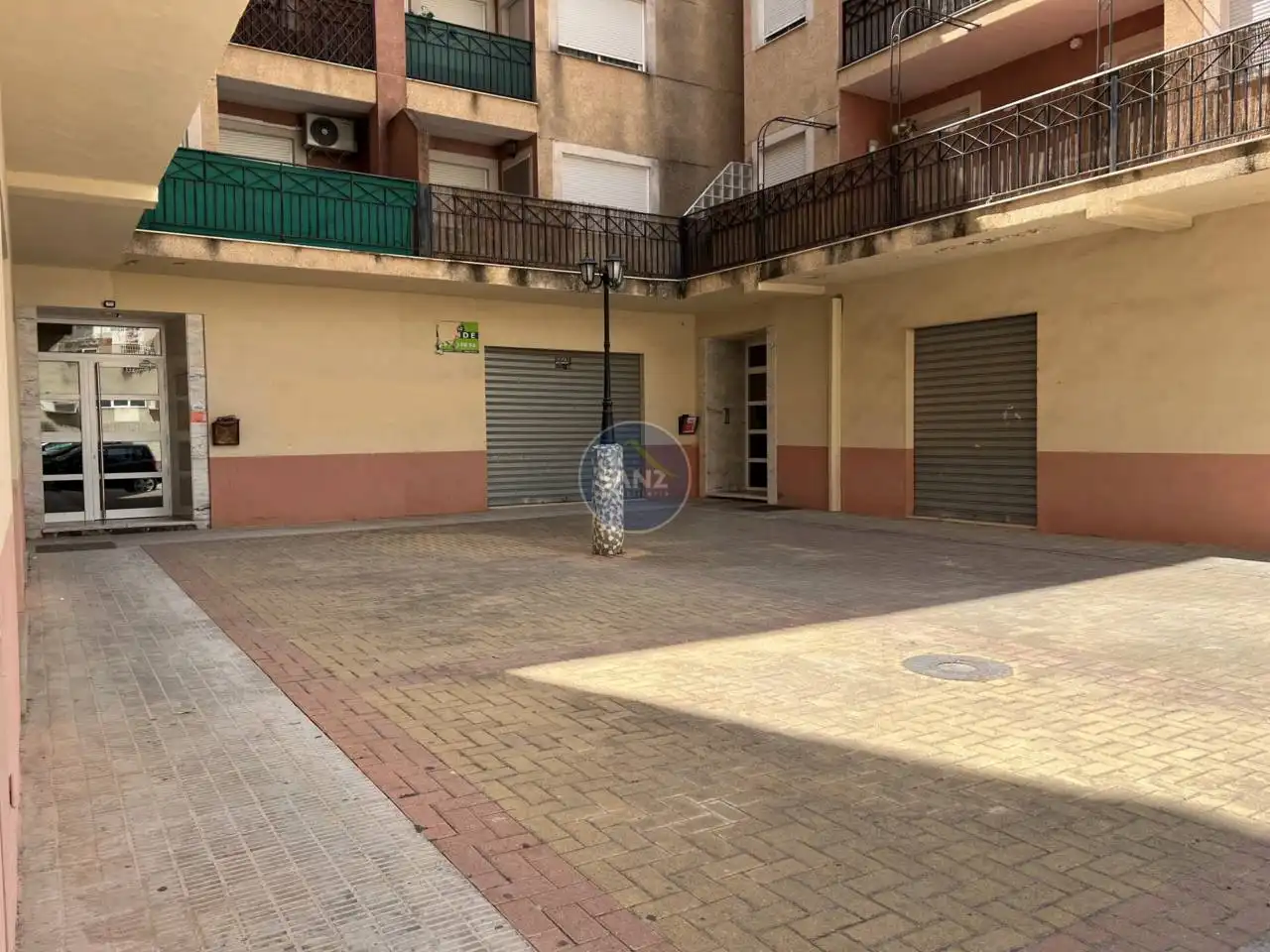 Gewerbefläche zum Verkauf in Calle Francesc Andani, imagen 2