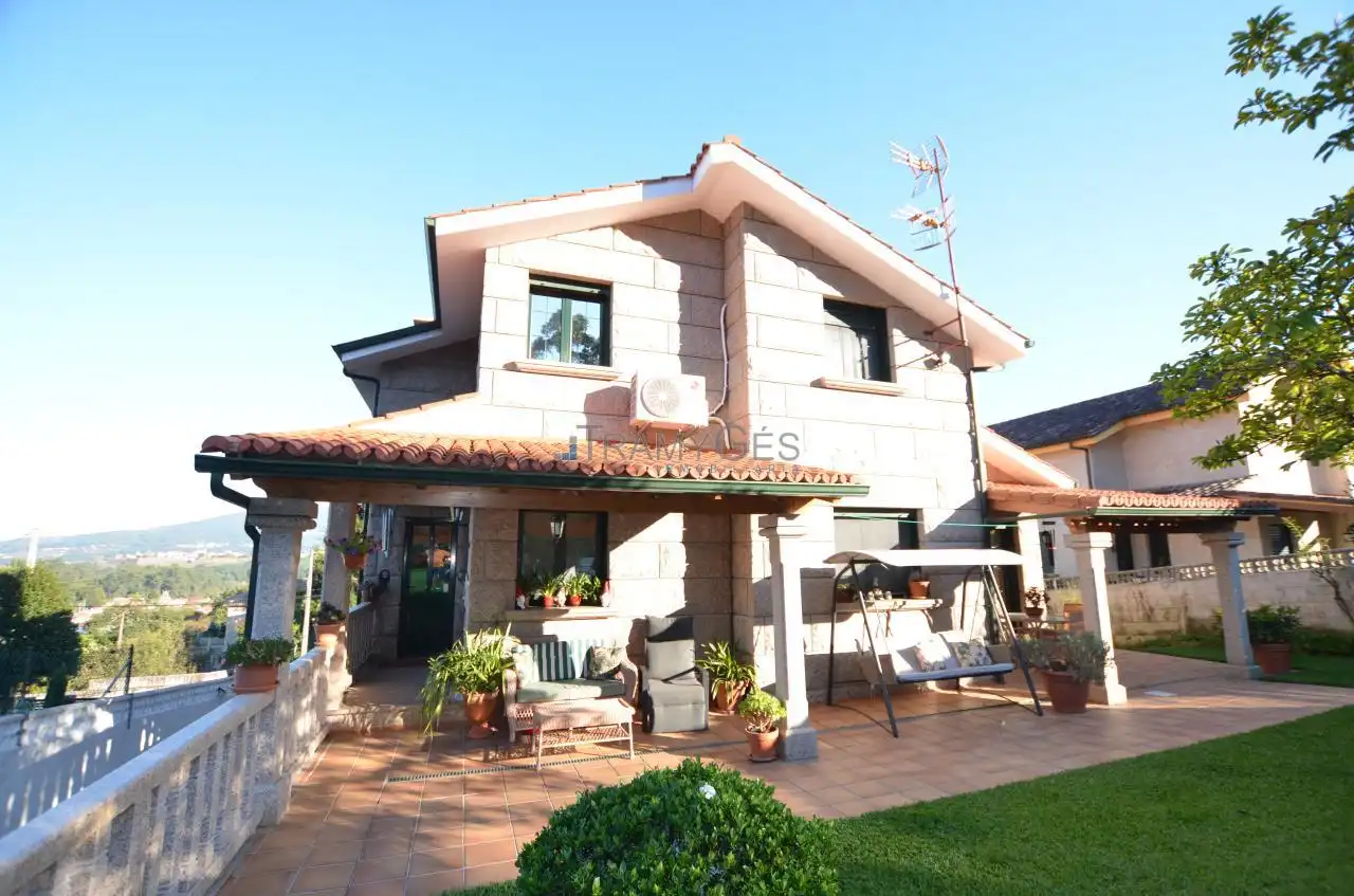 Vista exterior de Casa o chalet en venta en Tui, Pontevedra