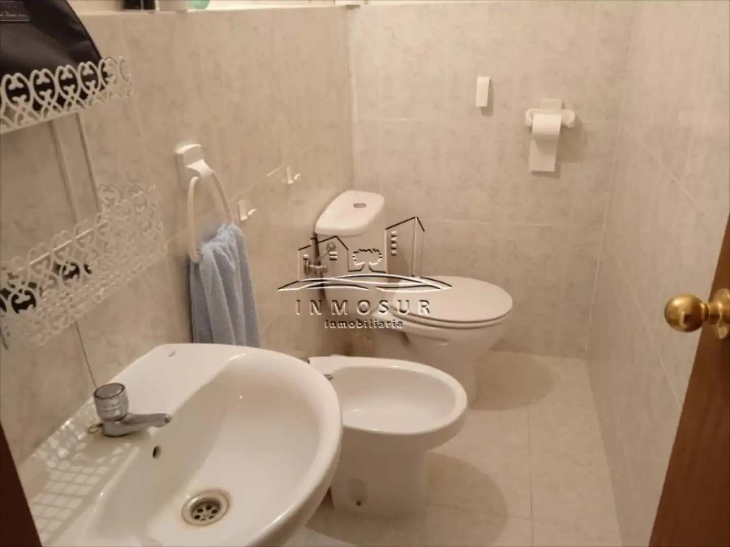 Bany de Casa o xalet en venda en Lucena amb Piscina