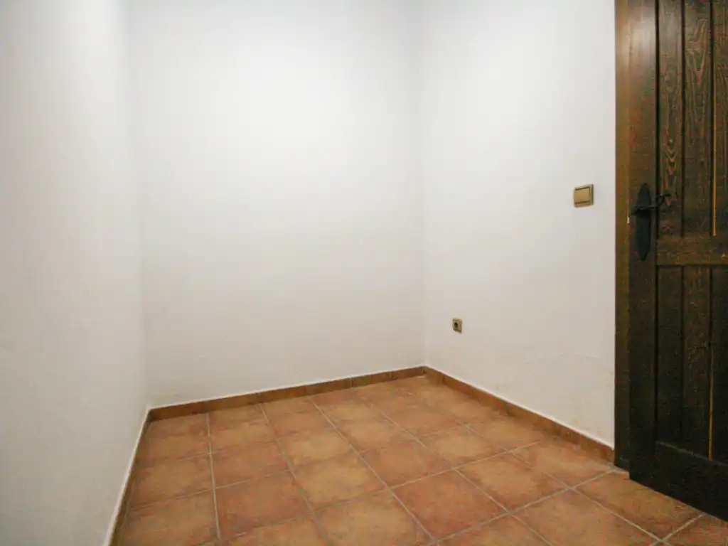 Casa adosada de alquiler en Coín