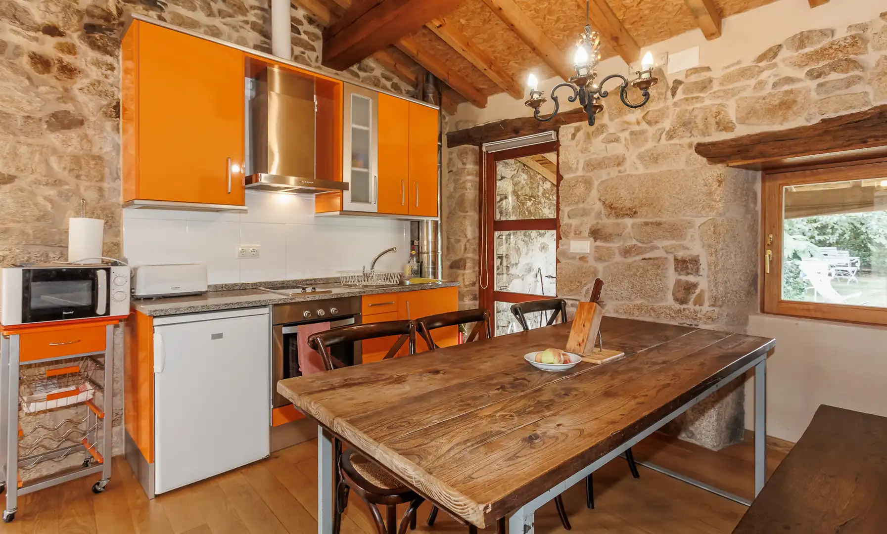 Cocina de Local en venta en Nogueira de Ramuín con Amueblado