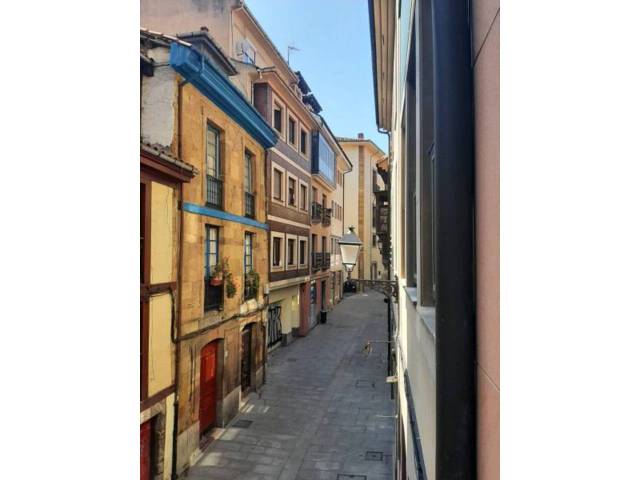 Piso en Venta en Calle Oscura en Santo Domingo - El Campillín