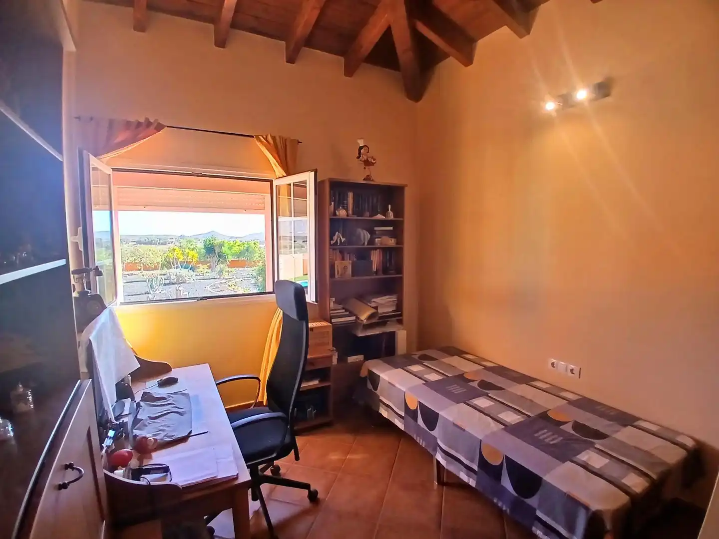 Bedroom of Houses for sale in Tuineje  with Air Conditioner, Terrace and Swimming Pool