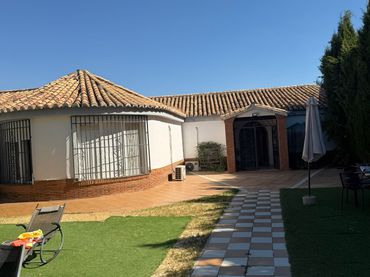 Casa amb balcó en venda a Huétor Vega