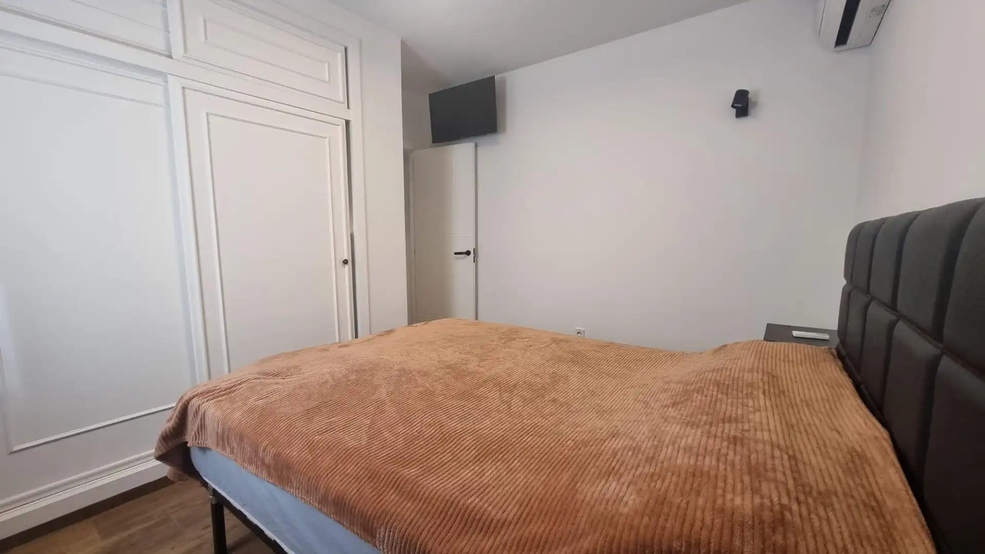 Villa con piscina in vendita a Calle laguna azul, imagen 25