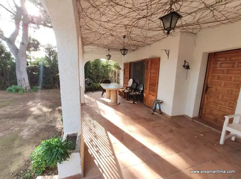 Houses for rent in Calle Murcia, Serra